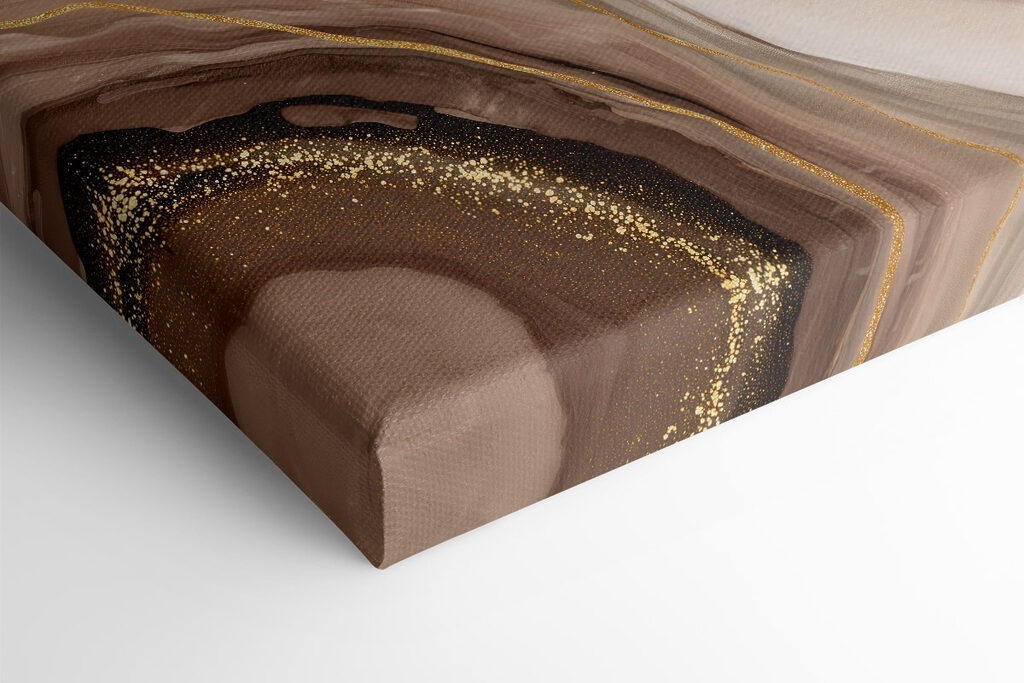 Flowing layers of earthy tones