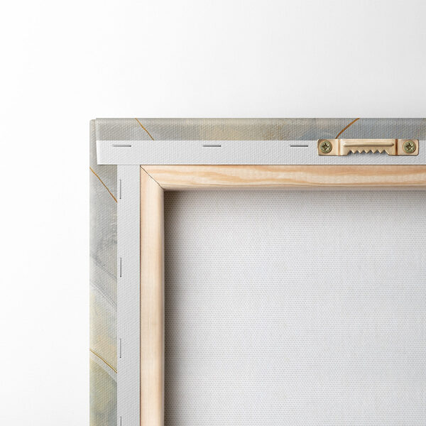 Dynamic shapes in harmonious color balance