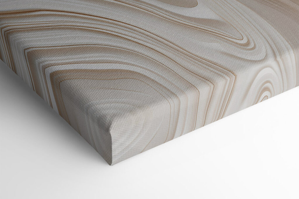 Fluid patterns in warm tones