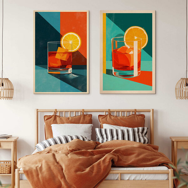 Two images of a drink with ice cubes and a lemon