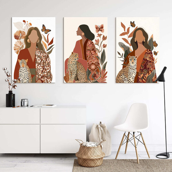 Woman sitting with a cheetah