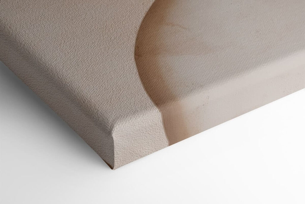 Elegant shapes in warm tones