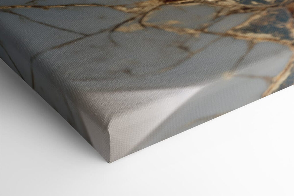 Cracked beauty in artistic form